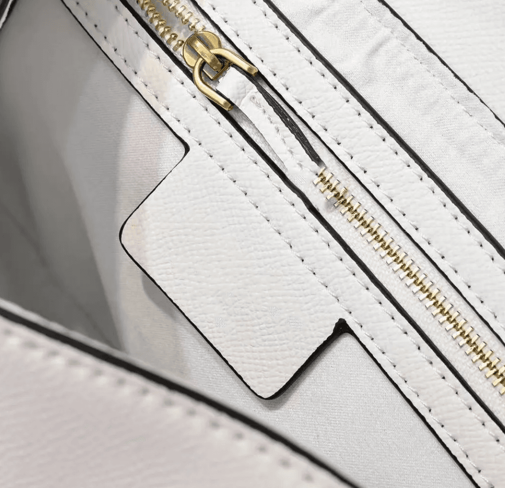 White Dior (saddle)